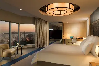 Retreat in Istanbul