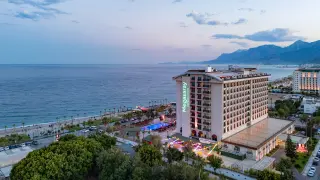 Megasaray WestBeach — вид с высоты