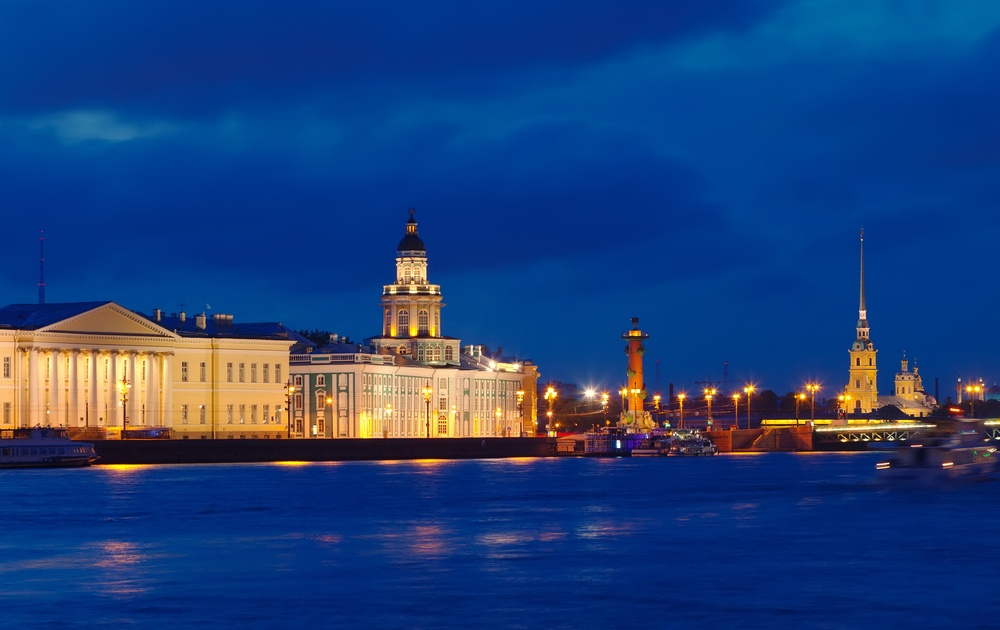 Петербург - Петергоф - Шлиссельбург. Автобусом из Москвы