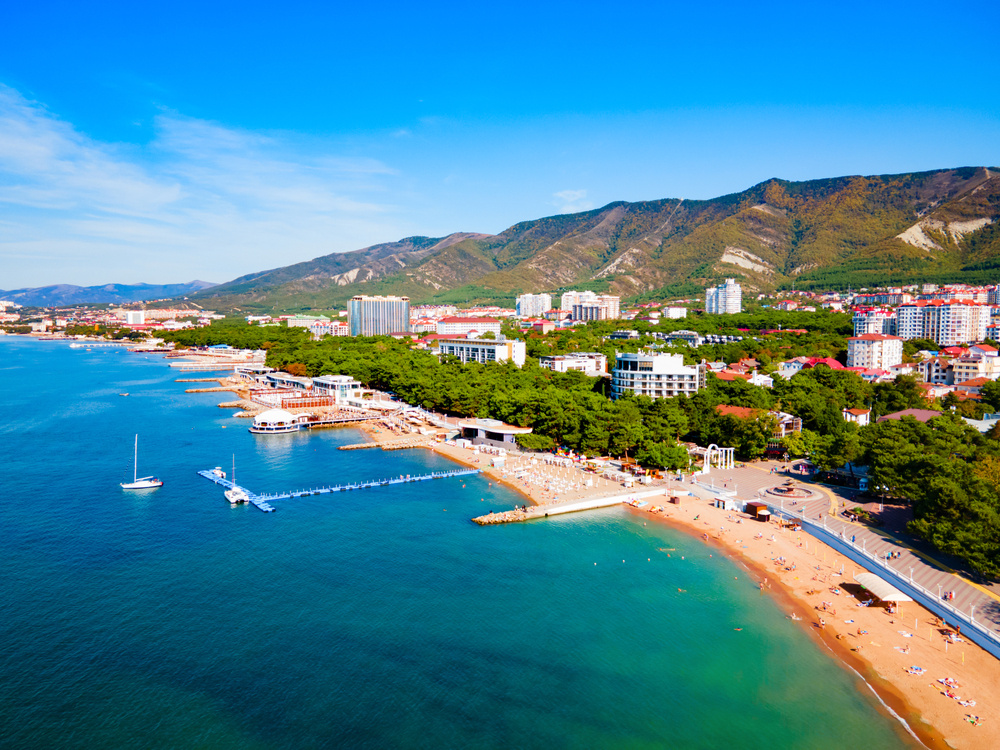 Южная роскошь: солнце, море, виноградники